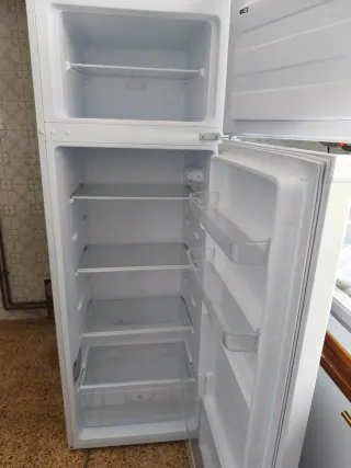 Nevera Teka Blanca en bues estado