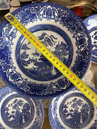 Bol y 6 platitos porcelana inglesa