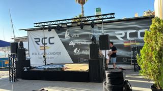 2 DAS ACTION-S218A Subwoofer y 4 DAS ACTION- 515A