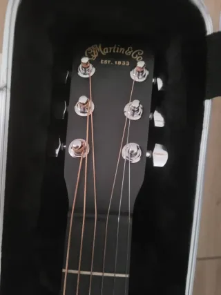 Guitarra Martin LX BLACK
