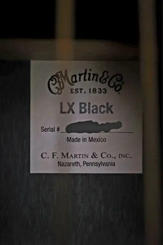 Guitarra Martin LX BLACK