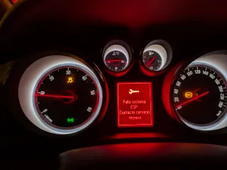 Opel Zafira Tourer 2015