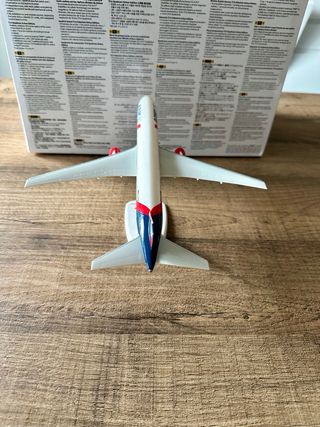 Modellino Aereo Boeing 767-300ER Azur Air