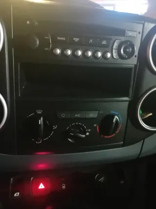 Peugeot Partner 2015