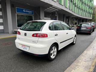 SEAT Ibiza 2004 1.4 Gasolina 75Cv Pegatina B