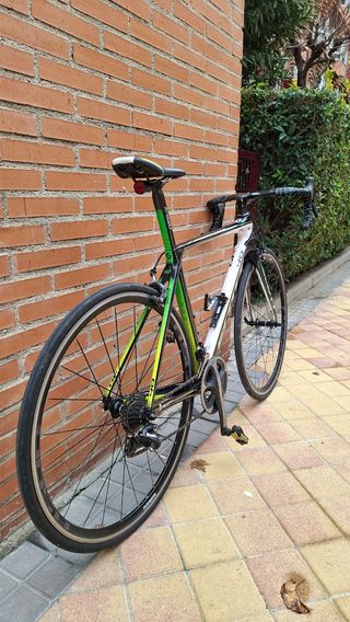 Bicicleta Carretera Scott Foil 40