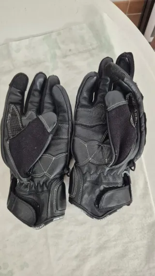 Casco Moto Talla S Negro + Guantes Talla M