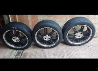 Llanta Momo Corse 17