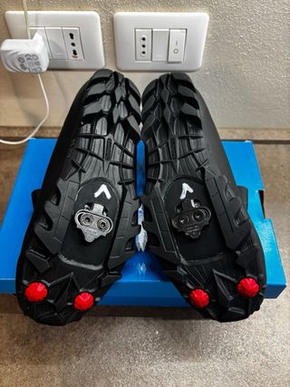 Scarpe ciclismo Shimano ME1 nuove n.38