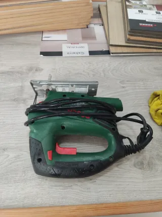 Caladora Bosch PST 800 PEL