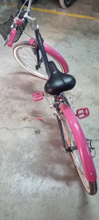 Bicicleta infantil azul y rosa
