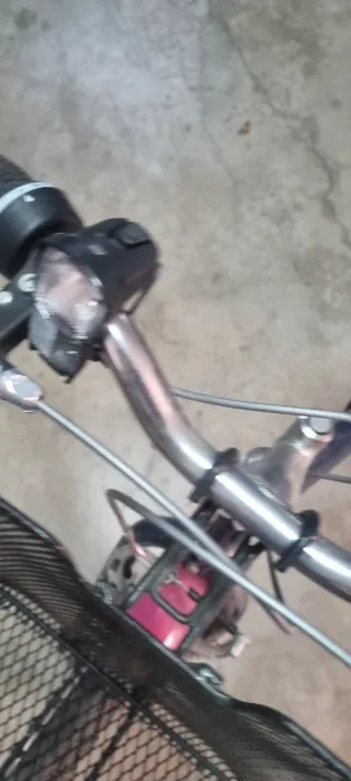 Bicicleta infantil azul y rosa