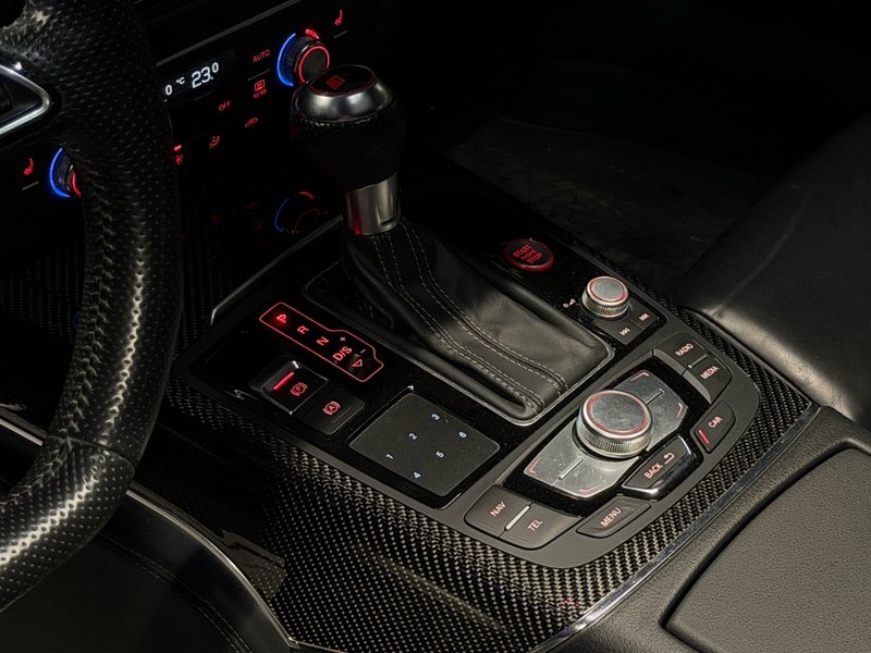 Audi 2015, foto 12