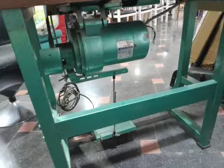 Máquina de coser industrial Alfa