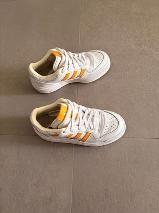 Zapatillas Adidas Forum XLG Blancas y Amarillas