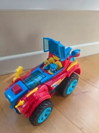 Superthings coche Monster Roller
