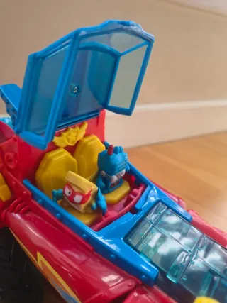 Superthings coche Monster Roller