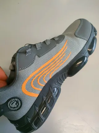 Scarpe uomo grigie taglia 43