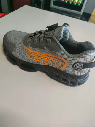 Scarpe uomo grigie taglia 43