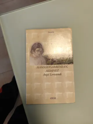 Hamaseigarrenean aidanez