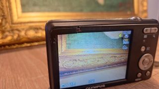 Olympus D-700 Cámara Digital - Compacta 12.0 Mpix