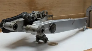 Basculante Yamaha XT600E