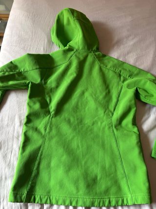 Chaqueta Quechua verde