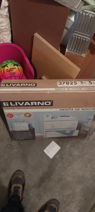 Mesita de noche Livarno