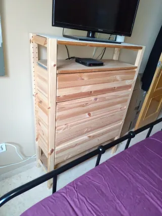 Cajonera de madera Ikea