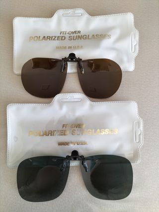 2 Protectores Solares de Pinza Marrón y Verde