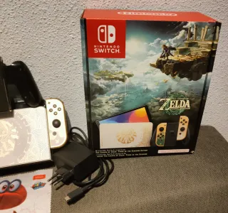 Nintendo Switch OLED Edición Zelda Tears 64GB