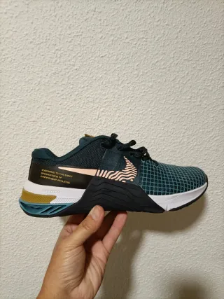 T41 Nike Metcon 8 Azul Marino