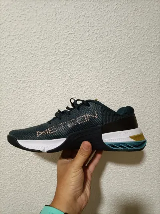 T41 Nike Metcon 8 Azul Marino