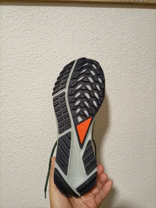 T44 Nike React Pegasus Trail 4 GTX V2