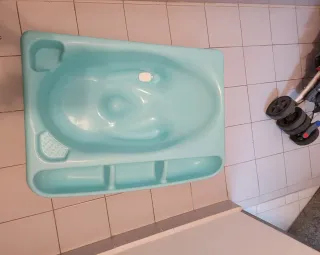 Bañera bebé azul con retención