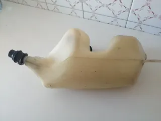 Depósito Aceite Scooter Aprilia Area 51