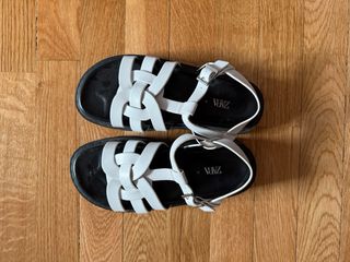 Sandalias Zara Blancas y Negras