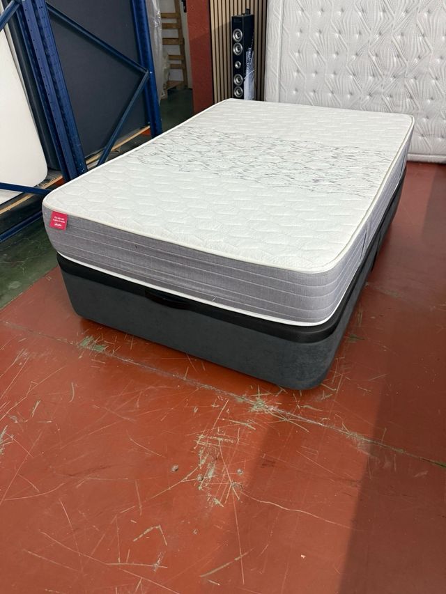 135x190 CANAPÉ Y COLCHÓN PIKOLIN