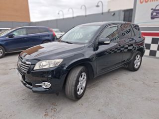 Toyota RAV4 2011