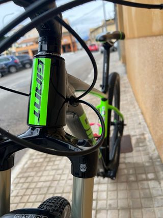 Bicicleta de Montaña Giant Fathom