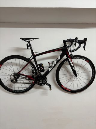 Bicicleta de carretera BH