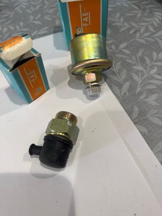 lote recambios FAE coches clasicos