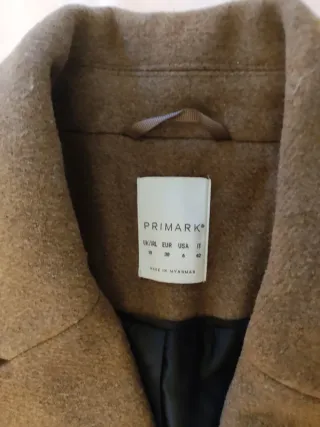 Abrigo largo marrón Primark