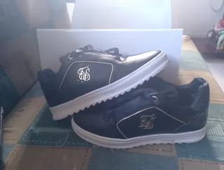 Zapatos SikSilk negro y dorado