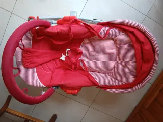 Mecedora/Sillita para Bebé Marca Brevi Italiana