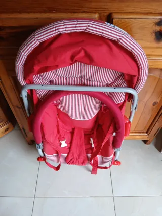 Mecedora/Sillita para Bebé Marca Brevi Italiana