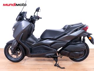 YAMAHA X-MAX 300
