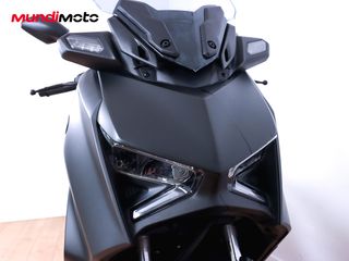 YAMAHA X-MAX 300