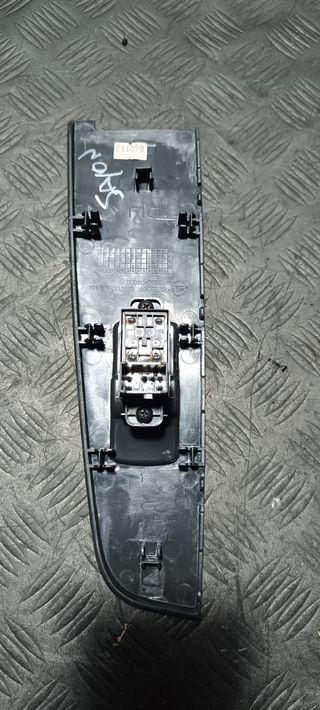 Mando Elevalunas Trasero D. SsangYong Kyron