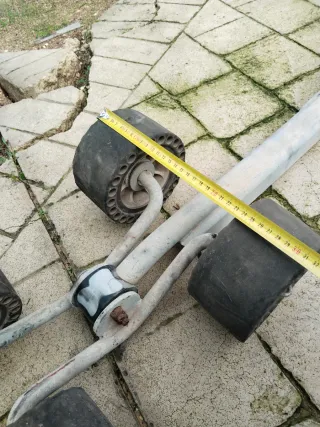 Rodillo para carro de embarcación